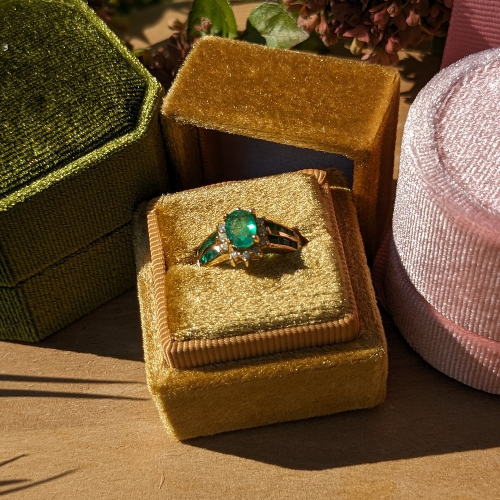 Vintage Art Deco Style Emerald Ring Diamond Accent 14K Yellow Gold